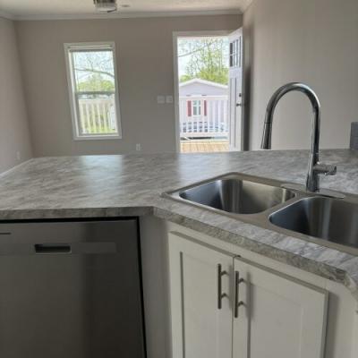 Photo 5 of 8 of home located at 151 Smithridge Rd #14 Campbellsville, KY 42718