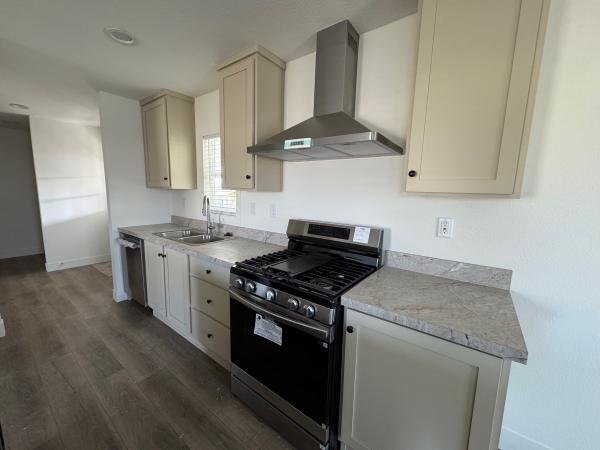 2025 Clayton 71TIP24563A Mobile Home