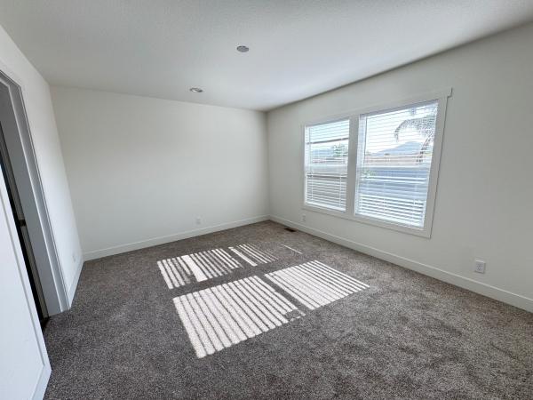 2025 Clayton 71TIP24563A Mobile Home