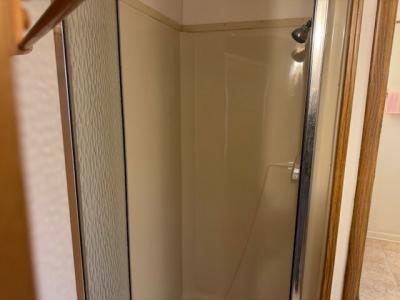 Photo 2 of 16 of home located at 4261 Grange Hall Rd #127 Holly, MI 48442