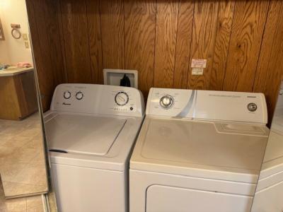 Photo 3 of 16 of home located at 4261 Grange Hall Rd #127 Holly, MI 48442