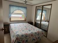 1986 Holly Park Mobile Home