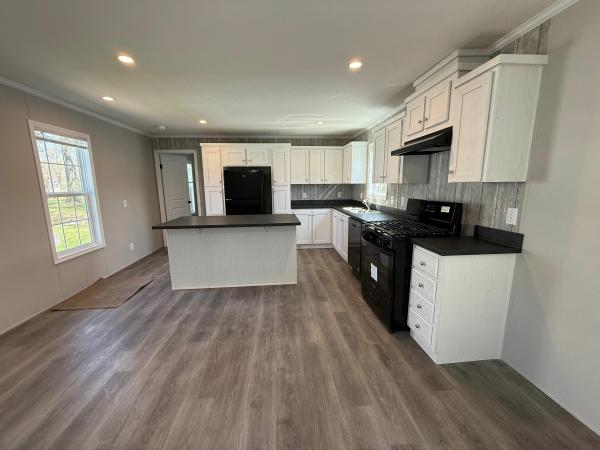 Photo 1 of 2 of home located at 237 Creekside Drive Belleville, MI 48111