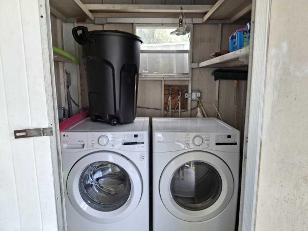 1987 Mobile Home