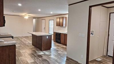 Photo 4 of 15 of home located at 27 Lepere Ct. Dupo, IL 62239