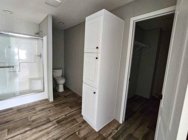 2025 Fleetwood TS28564T Manufactured Home