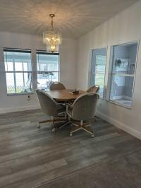 1992 Manufactured Home