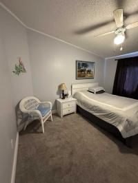 1992 Manufactured Home