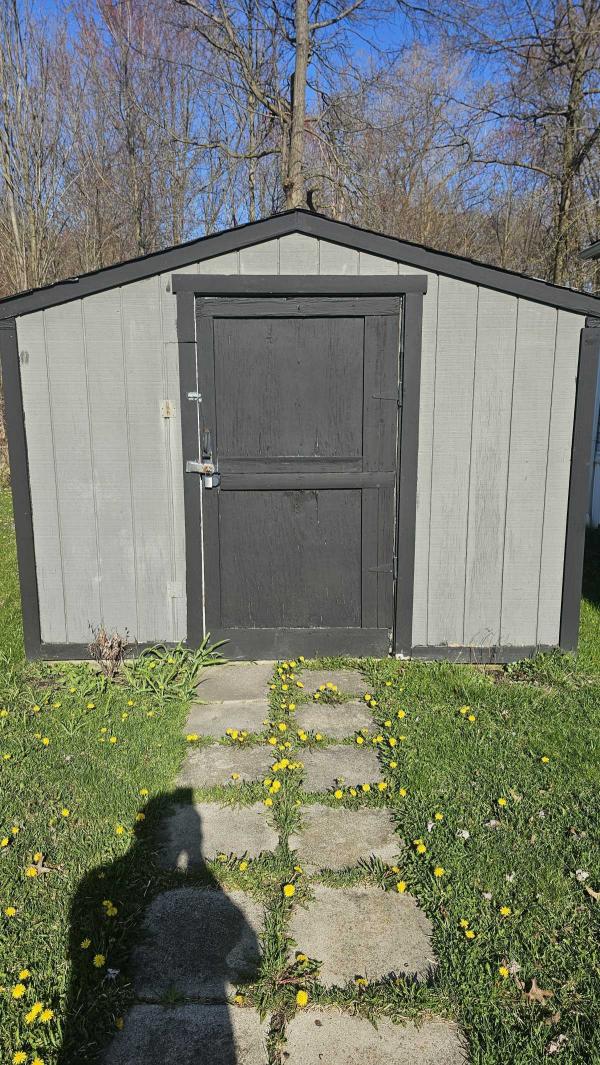 1990 Schult Manufactured Home