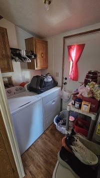 1990 Schult Manufactured Home