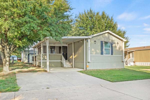 2017 OAK CREEK HOMES LLC SS CLASSIC 5806 SPL Mobile Home