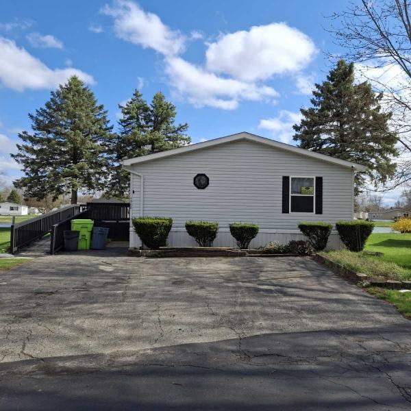 1997 Skyline Manufactured Home
