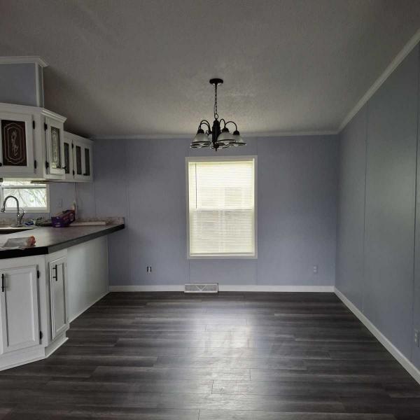 1997 Skyline Manufactured Home
