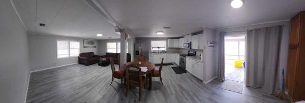 1980 GLEN Manufactured Home