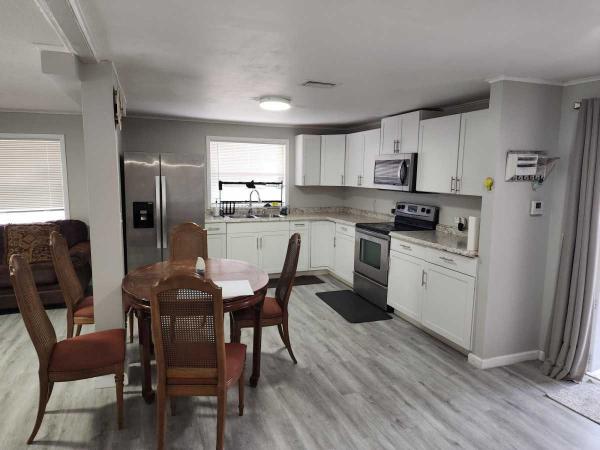 1980 GLEN Manufactured Home