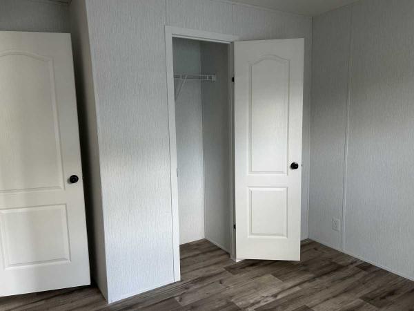 2025 Fleetwood 24403B Manufactured Home