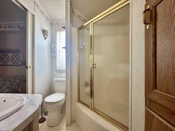 1992 Redman Manufactured Home
