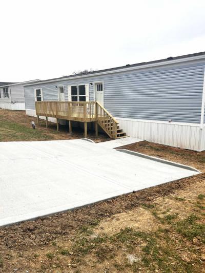 Photo 2 of 15 of home located at 417 Possum Valley Maynardville, TN 37807