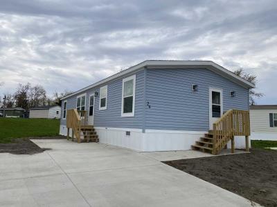 Photo 4 of 15 of home located at 31 Cornflower Ln #24Snapdragon Bloomington, IL 61701