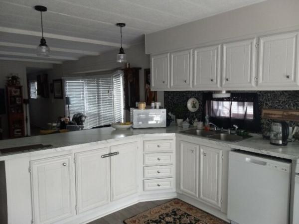 1980 Victorian Manufactured Home