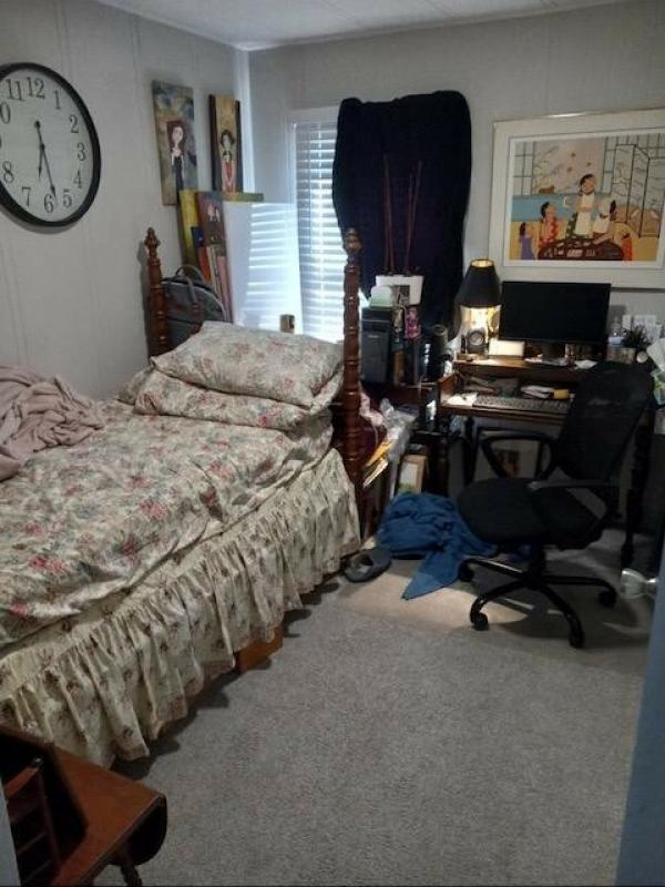 1980 Victorian Manufactured Home