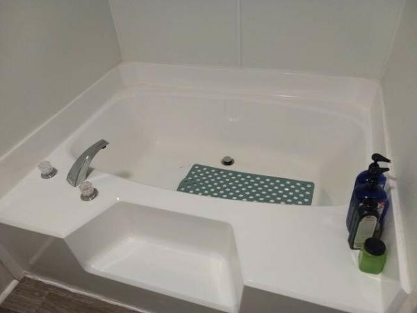 1980 Victorian Manufactured Home