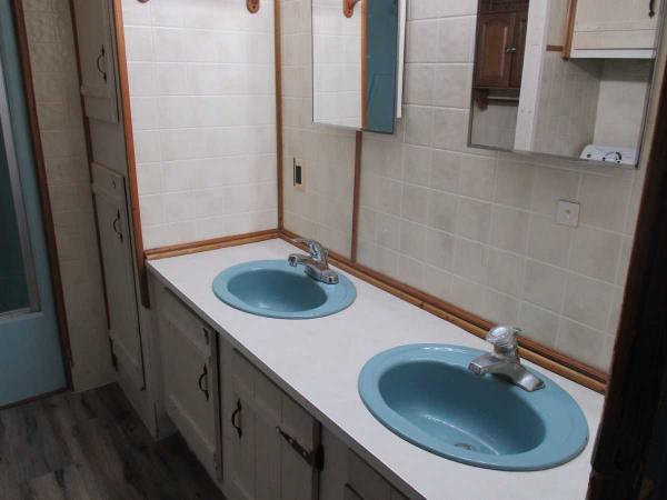 1978 Victorian Manufactured Home