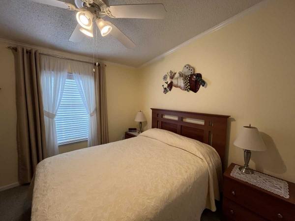 2005 Fleetwood Lifestages  Manufactured Home