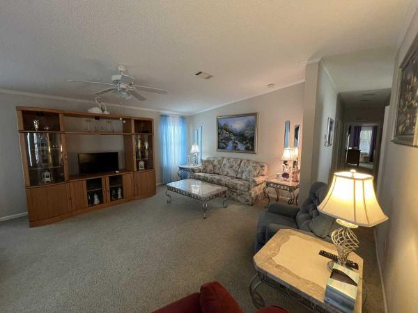 2005 Fleetwood Lifestages  Manufactured Home