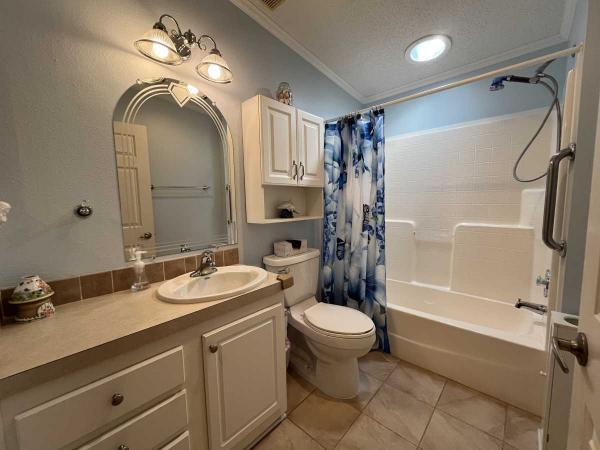 2005 Fleetwood Lifestages  Manufactured Home