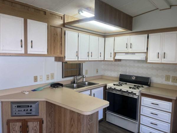 1985 CRIC TV Mobile Home