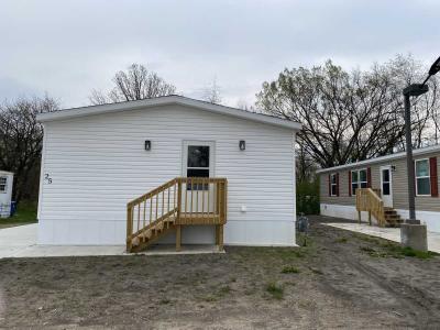 Photo 4 of 17 of home located at 31 Cornflower Ln #25 Snapdragon Bloomington, IL 61701