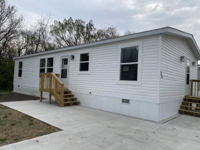 Photo 5 of 17 of home located at 31 Cornflower Ln #25 Snapdragon Bloomington, IL 61701
