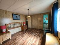 1980 TWIN Manufactured Home