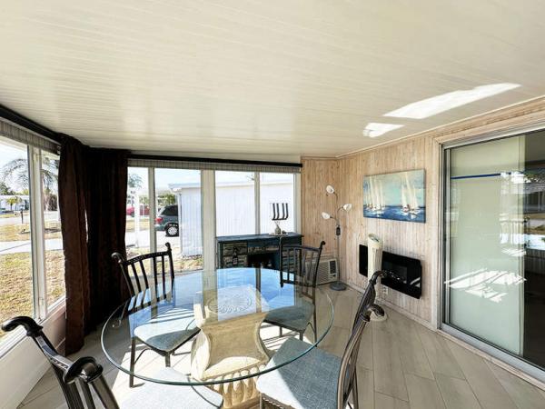 1986 Bays Manufactured Home