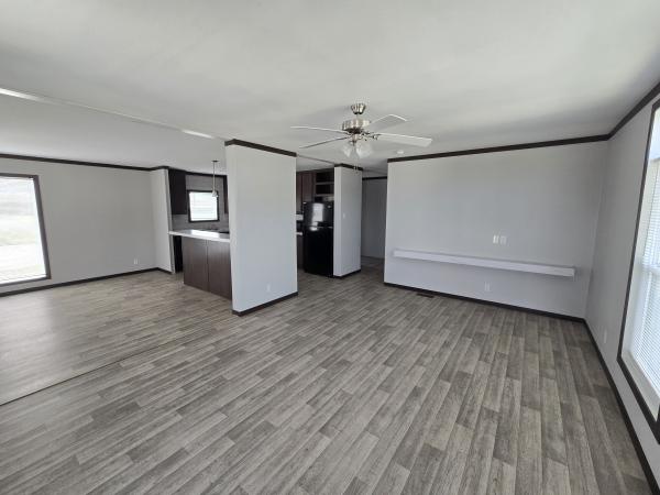 2022 Champion 24CSD2860L Mobile Home