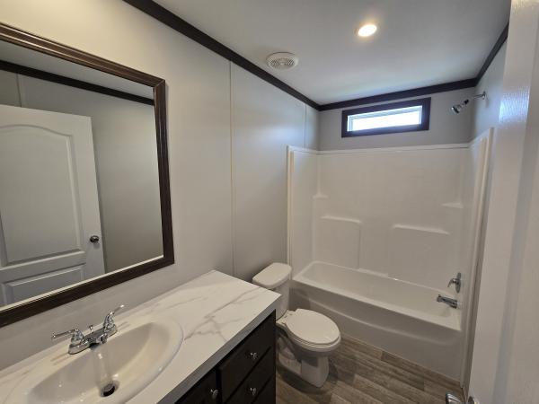 2022 Champion 24CSD2860L Mobile Home