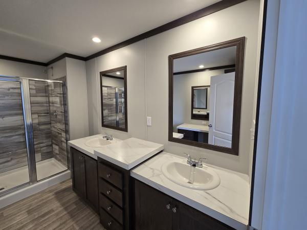 2022 Champion 24CSD2860L Mobile Home