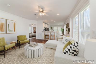 Photo 2 of 17 of home located at 502 Rahm Way Lady Lake, FL 32159