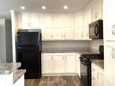 Photo 4 of 12 of home located at 49964 Snow Bird Court Shelby Township, MI 48315