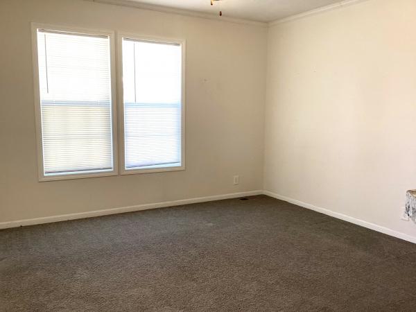 2020 CHAMPION RA2860SH1 Mobile Home