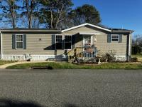 1993 Pine Grove Manufactured Home