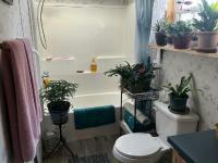 1993 Pine Grove Manufactured Home