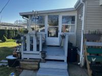 1993 Pine Grove Manufactured Home