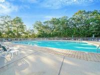 1993 Pine Grove Manufactured Home