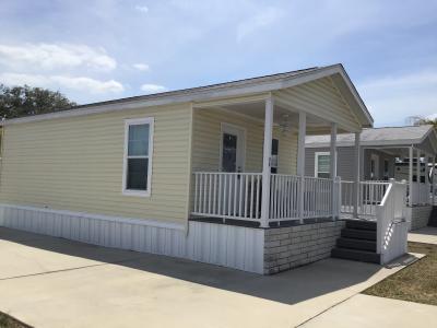 Photo 2 of 8 of home located at 37811 Chancey Rd. Zephyrhills, FL 33541