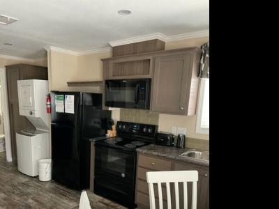 Photo 5 of 8 of home located at 37811 Chancey Rd. Zephyrhills, FL 33541