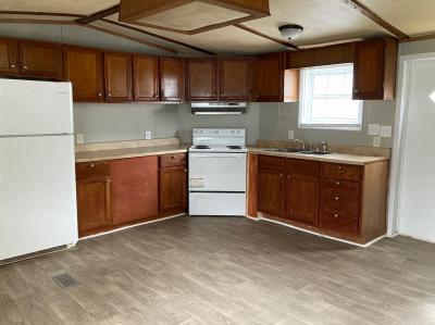 Photo 3 of 8 of home located at 1237 N Us Highway 27 #62 Portland, IN 47371
