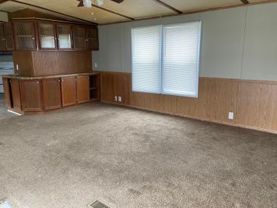 Photo 4 of 8 of home located at 1237 N Us Highway 27 #62 Portland, IN 47371