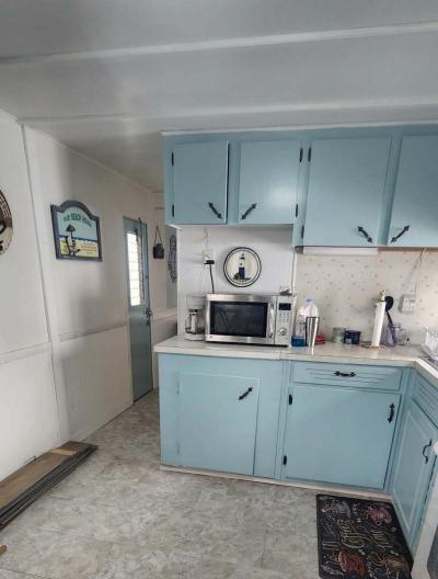 Photo 4 of 14 of home located at 218 Pier B Naples, FL 34112